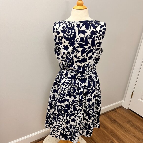 Talbots Poplin Fit & Flare Blue and White Tie Waist Dress - Jacobean 14P - Picture 14 of 16
